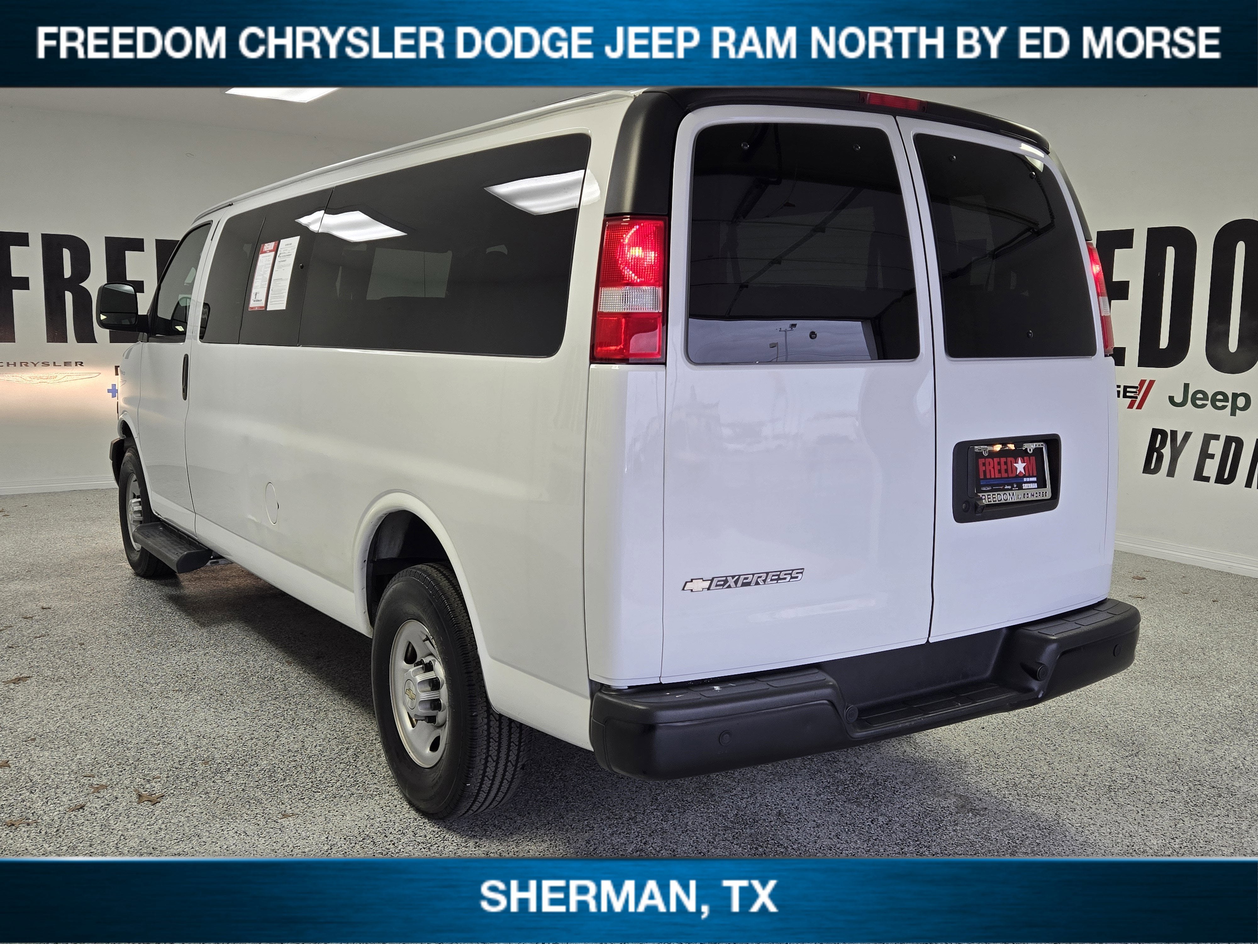 2023 Chevrolet Express Passenger LS