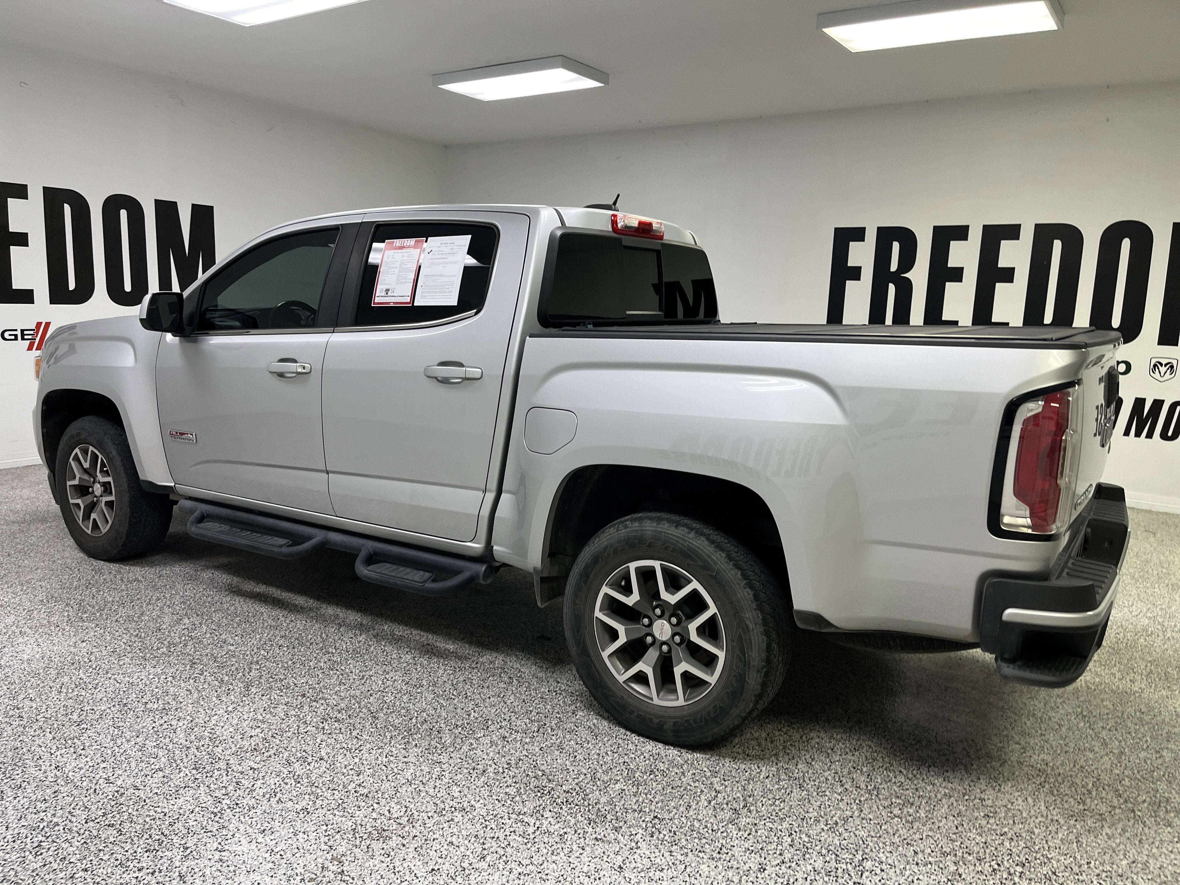 2017 GMC Canyon 4WD SLE