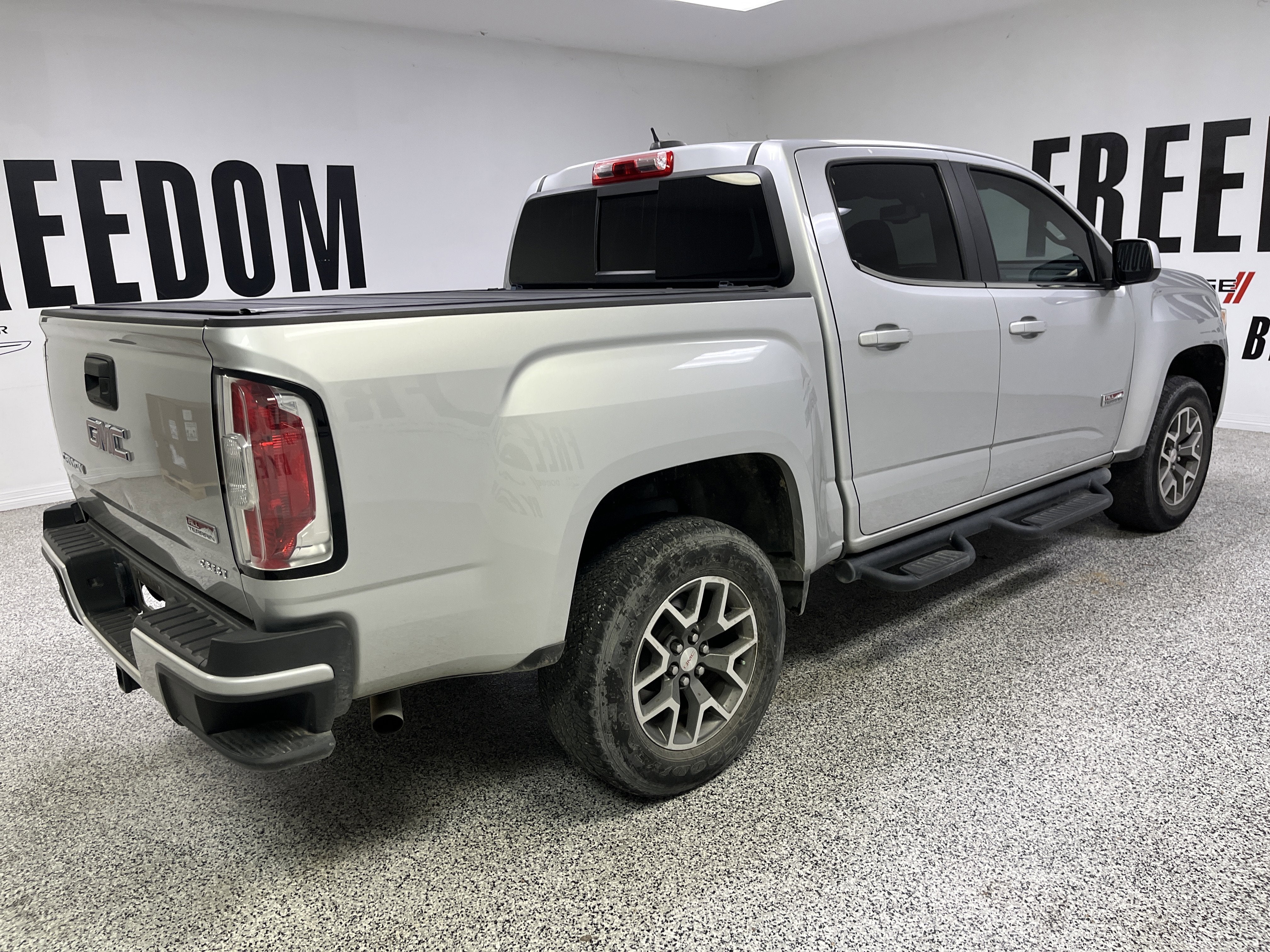 2017 GMC Canyon 4WD SLE