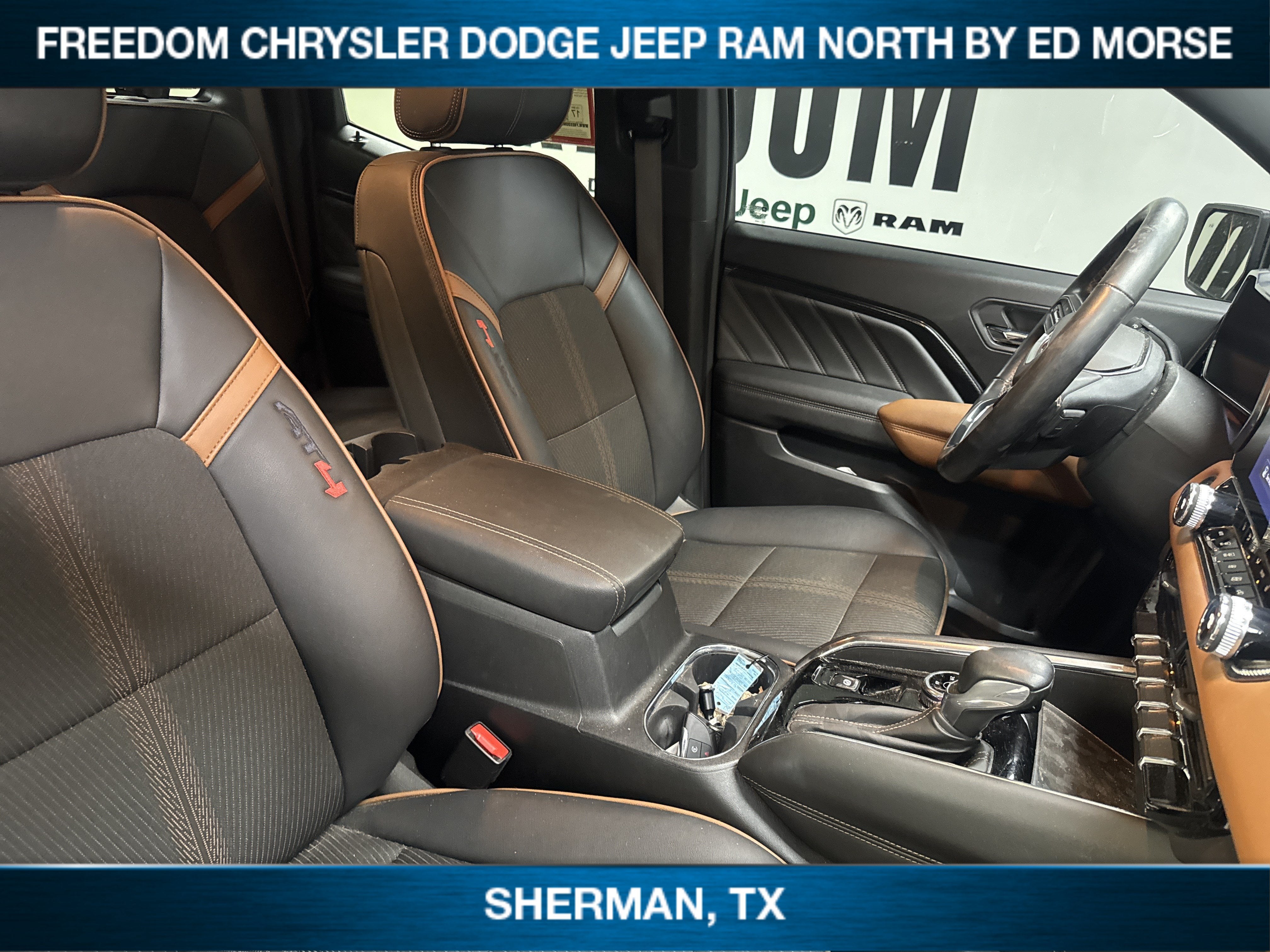 2023 GMC Canyon 4WD AT4
