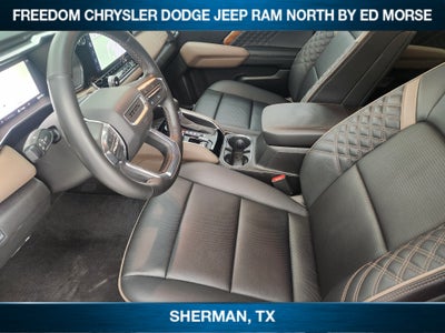 2024 GMC Canyon 4WD Denali