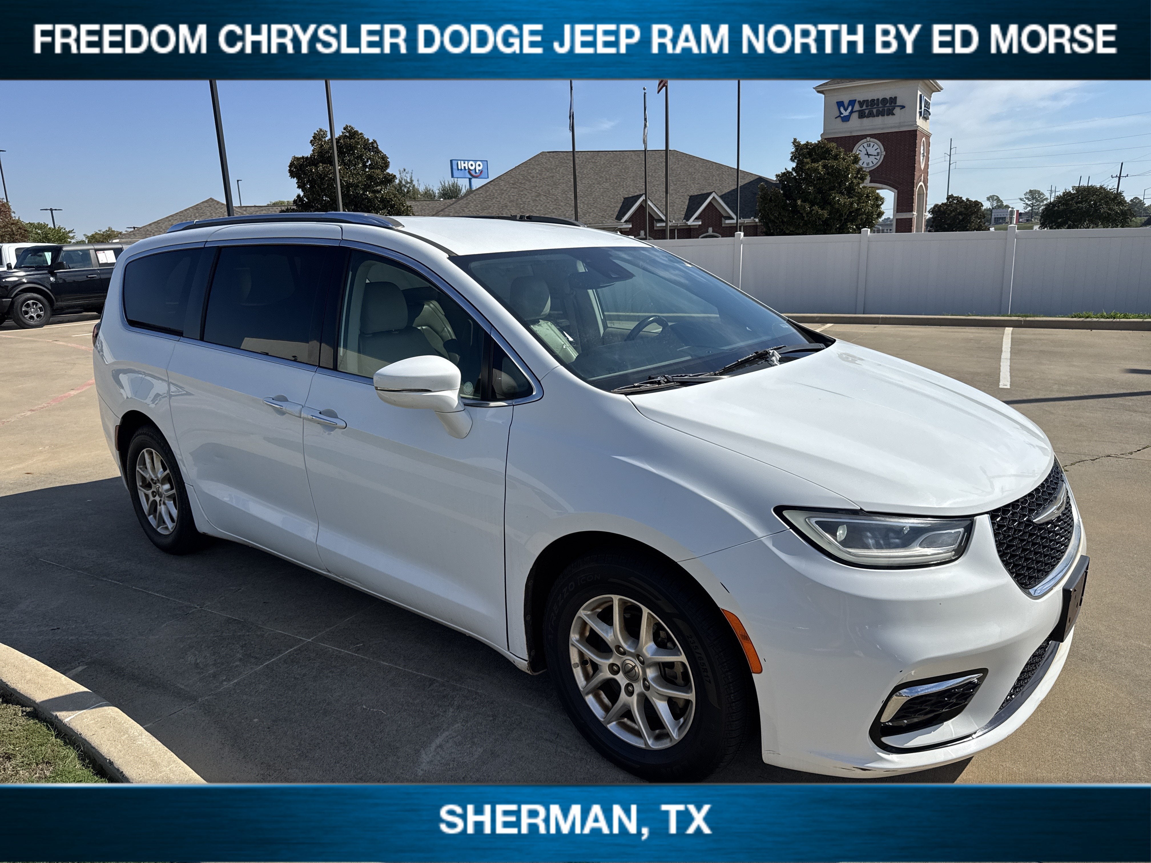 2021 Chrysler Pacifica Touring L