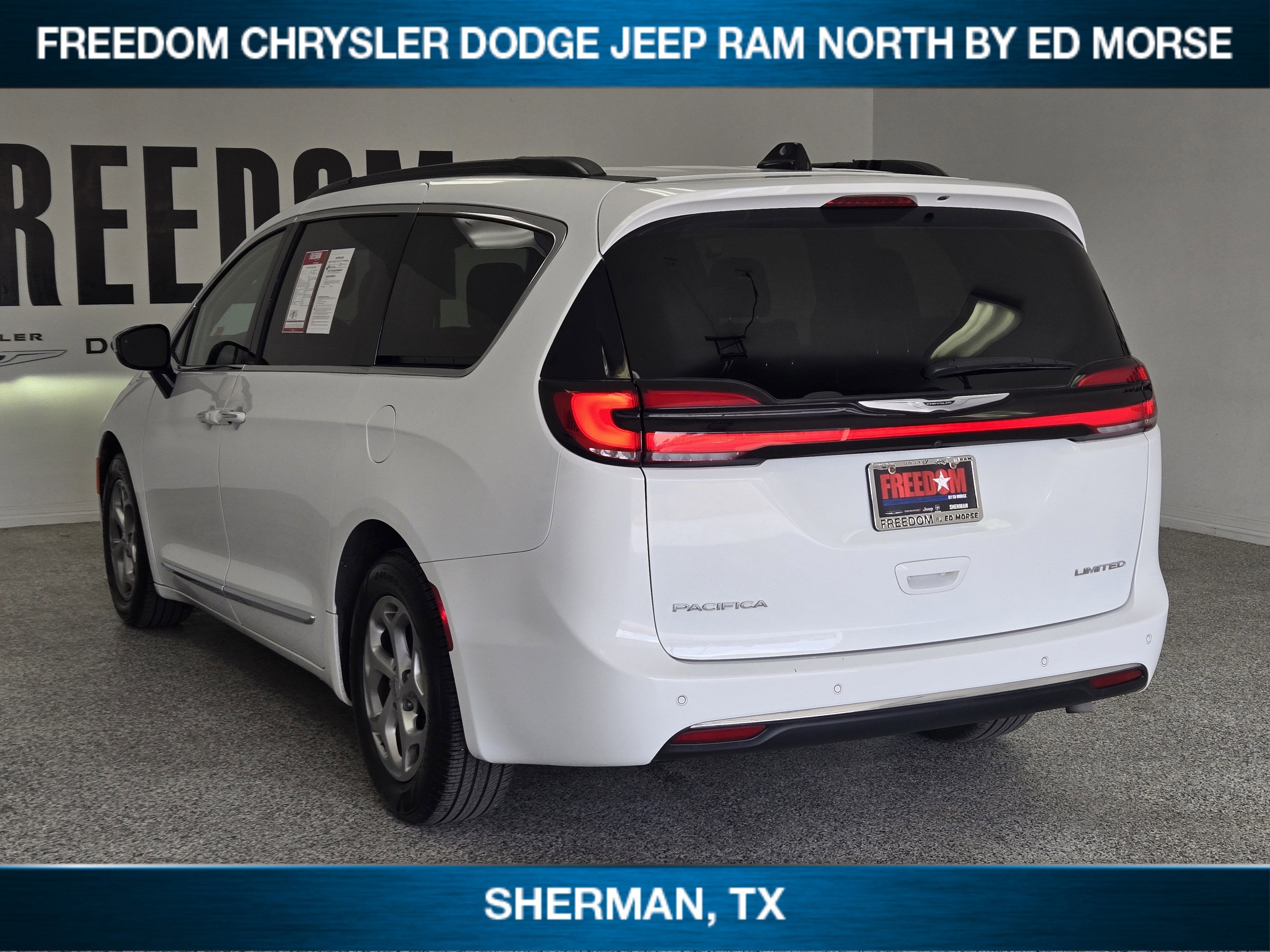 2023 Chrysler Pacifica Limited