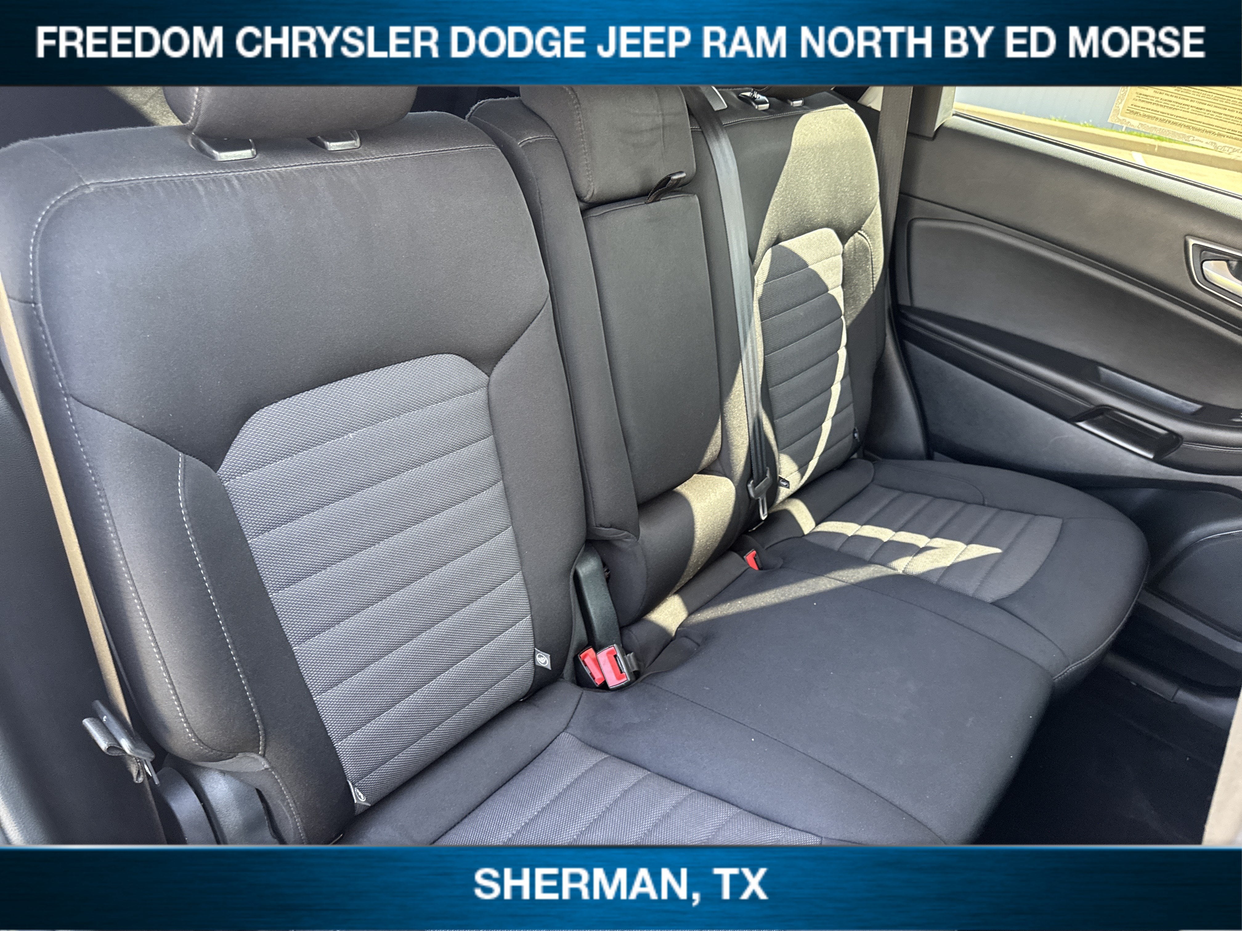 2022 Ford Edge SE