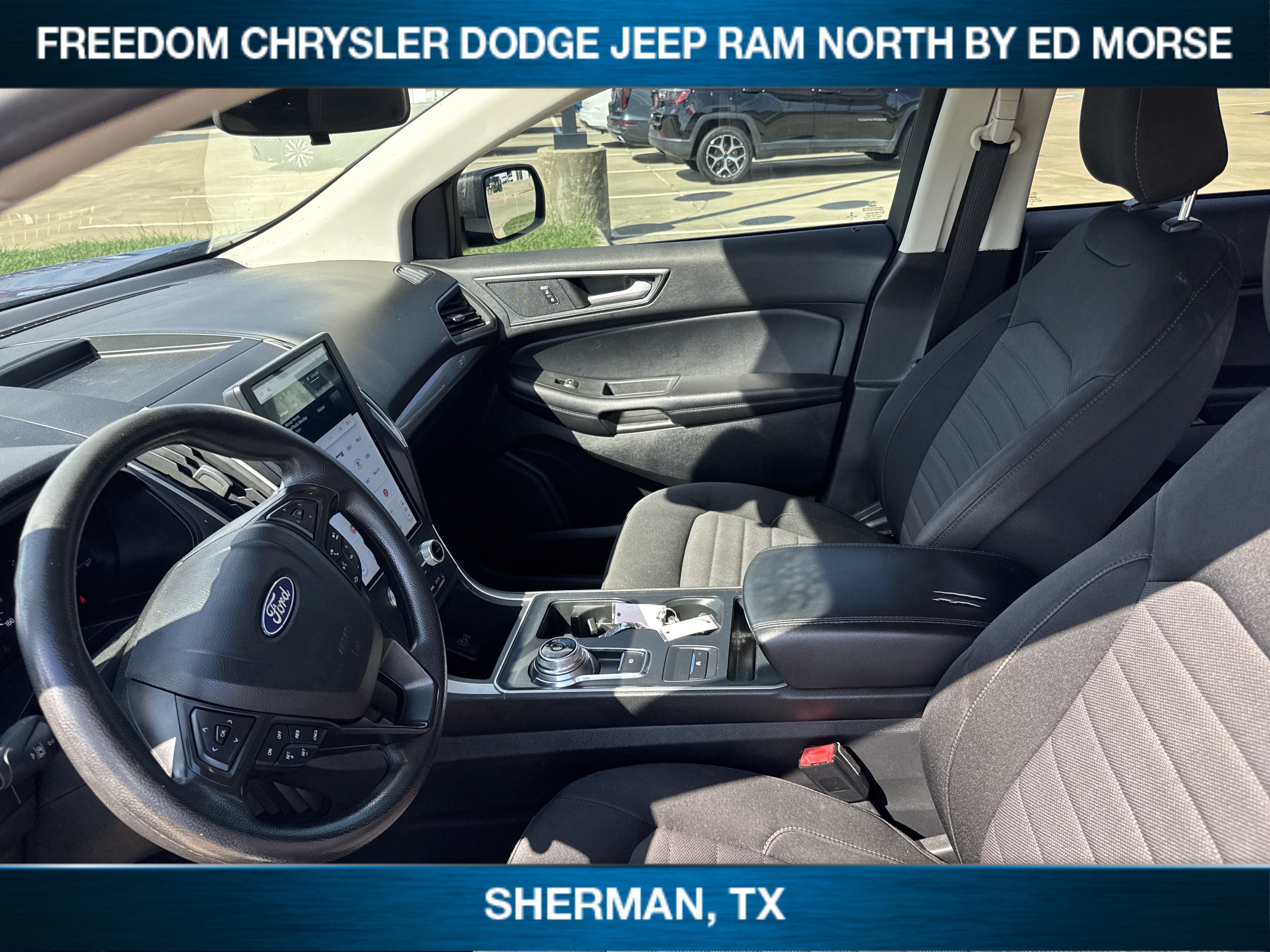 2022 Ford Edge SE