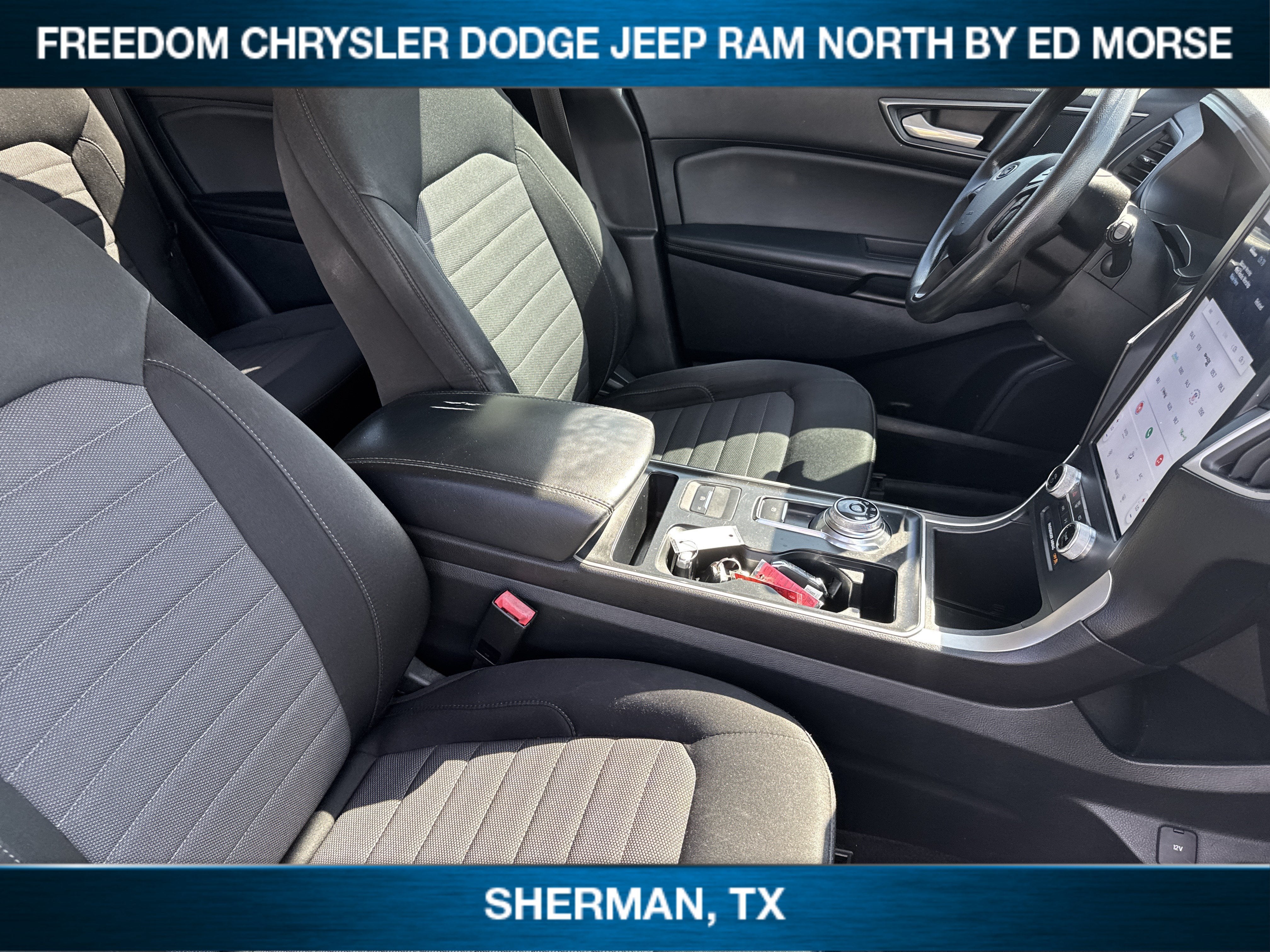 2022 Ford Edge SE