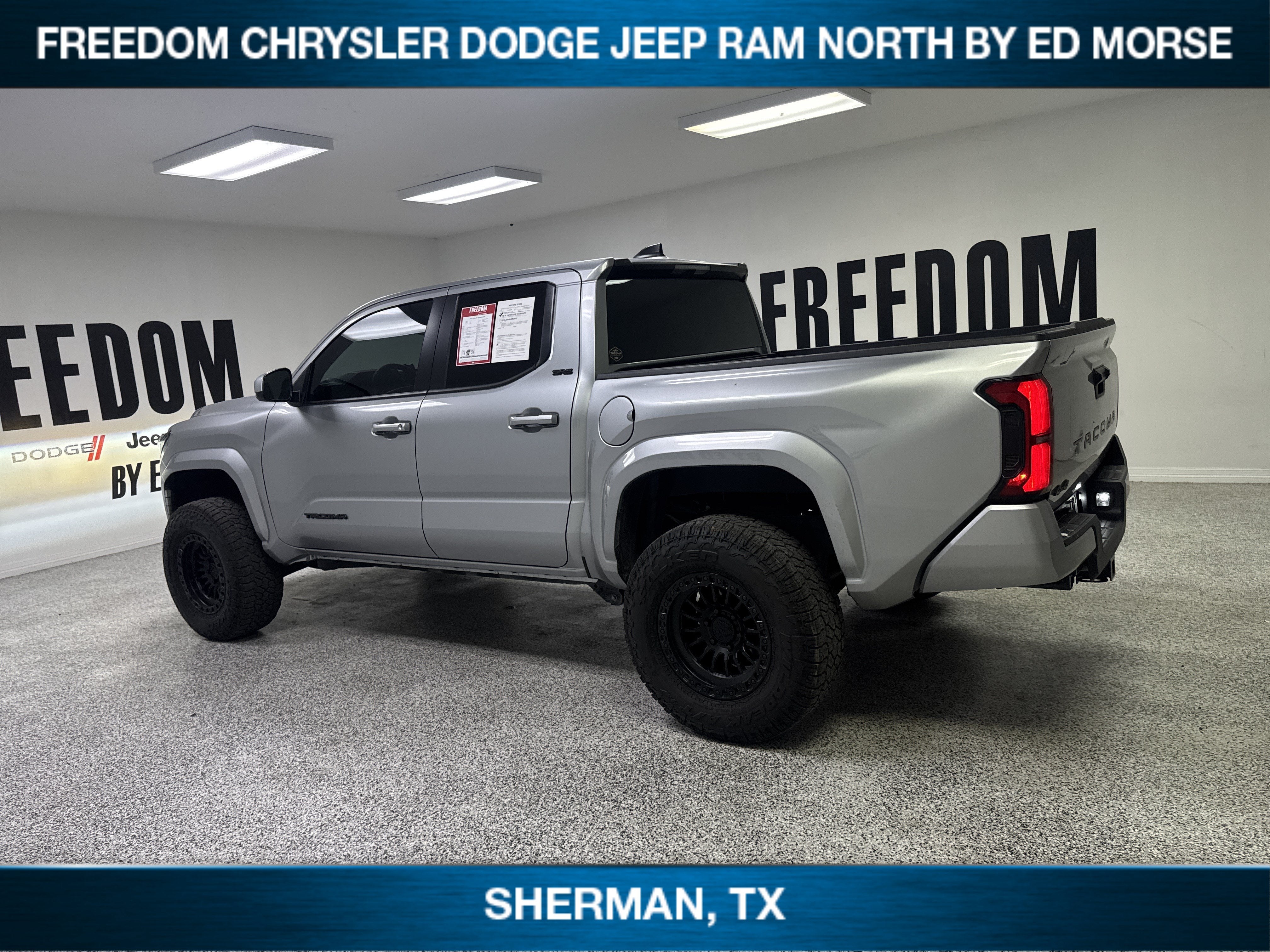 2026 Toyota Tacoma 4WD SR5