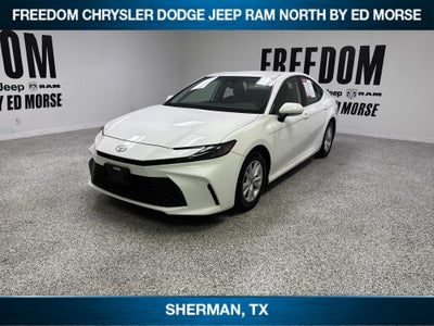 2025 Toyota Camry LE