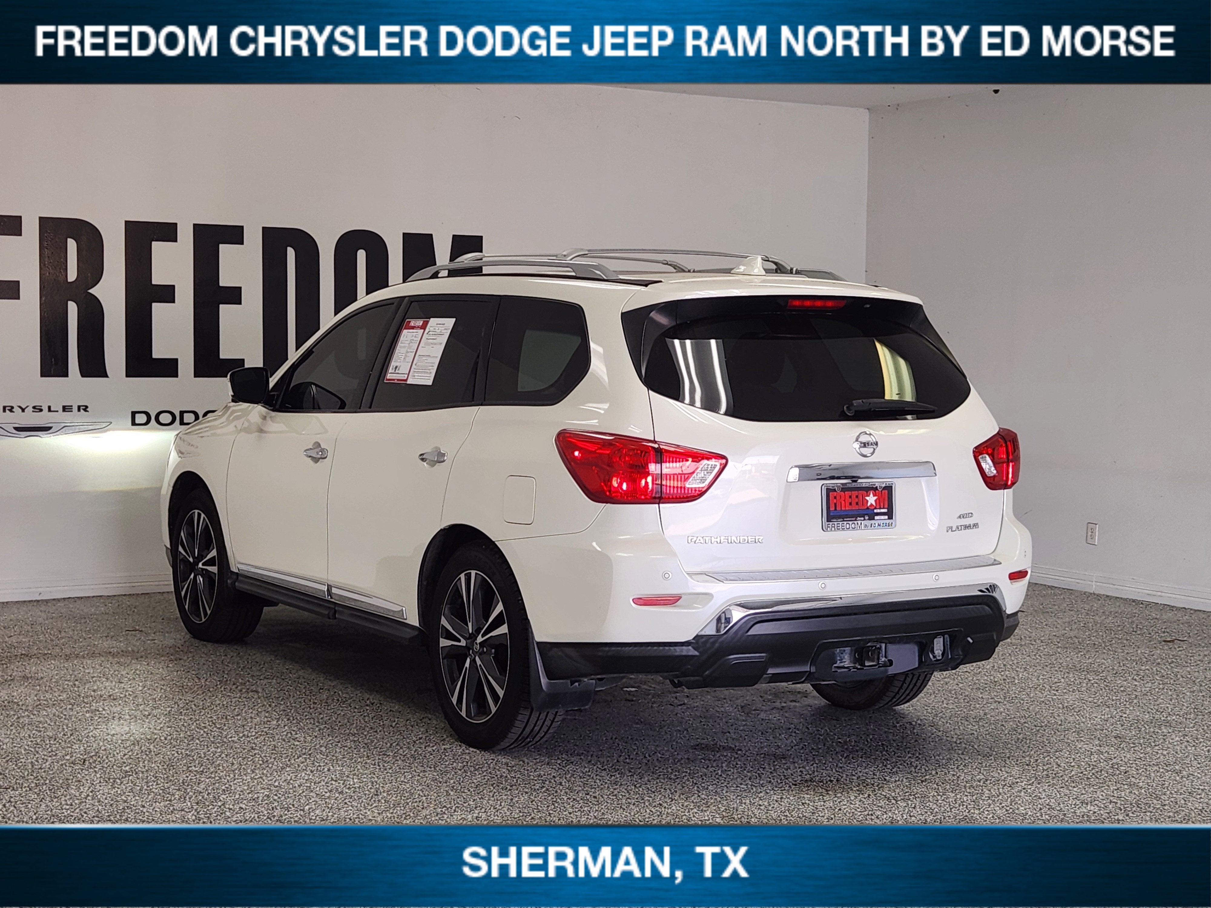 2020 Nissan Pathfinder Platinum