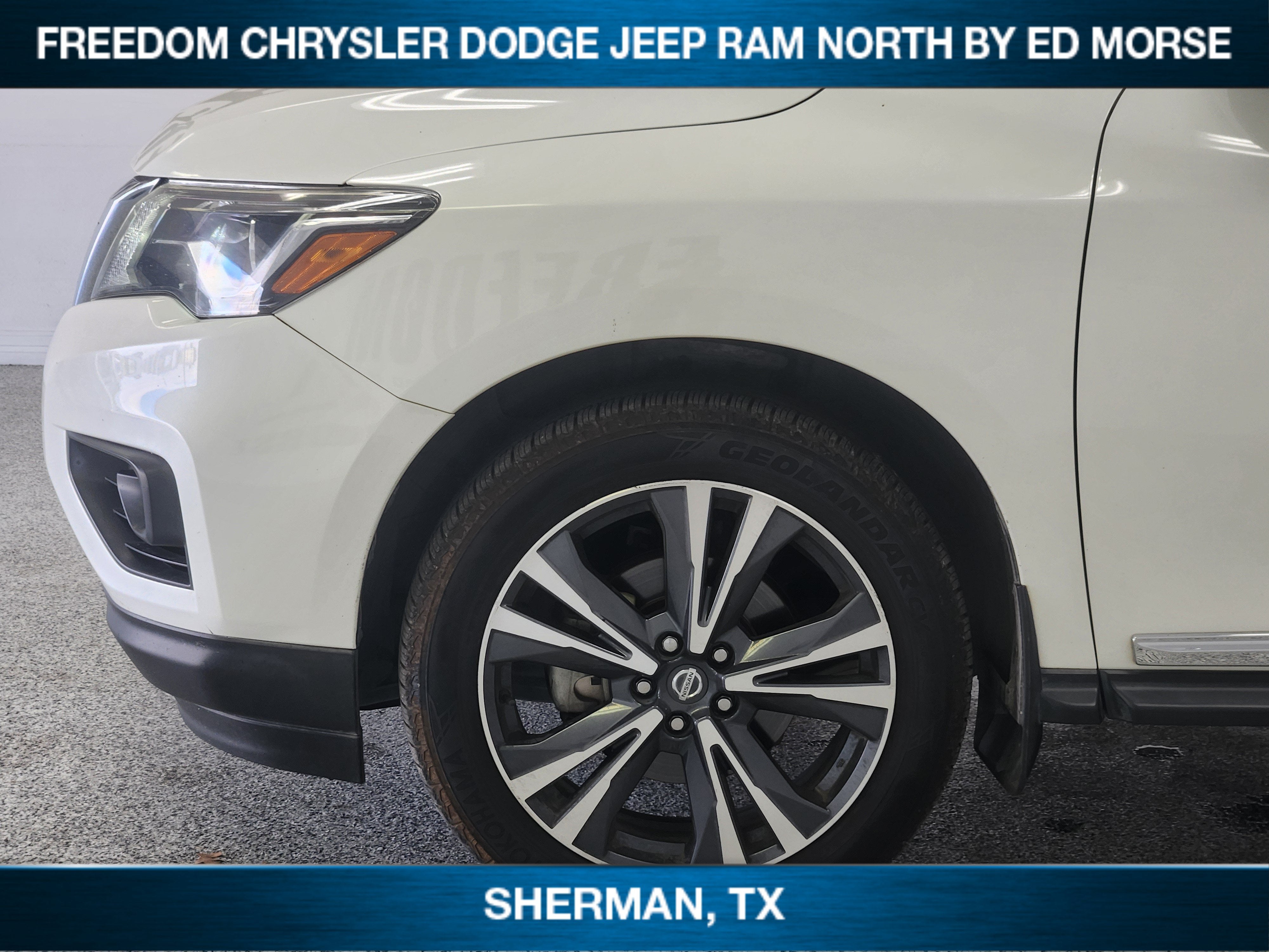 2020 Nissan Pathfinder Platinum