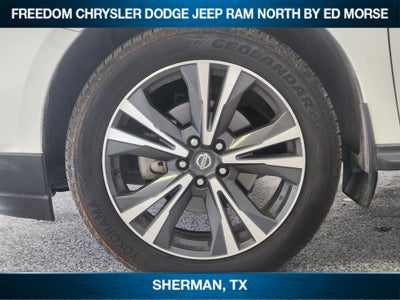 2020 Nissan Pathfinder Platinum