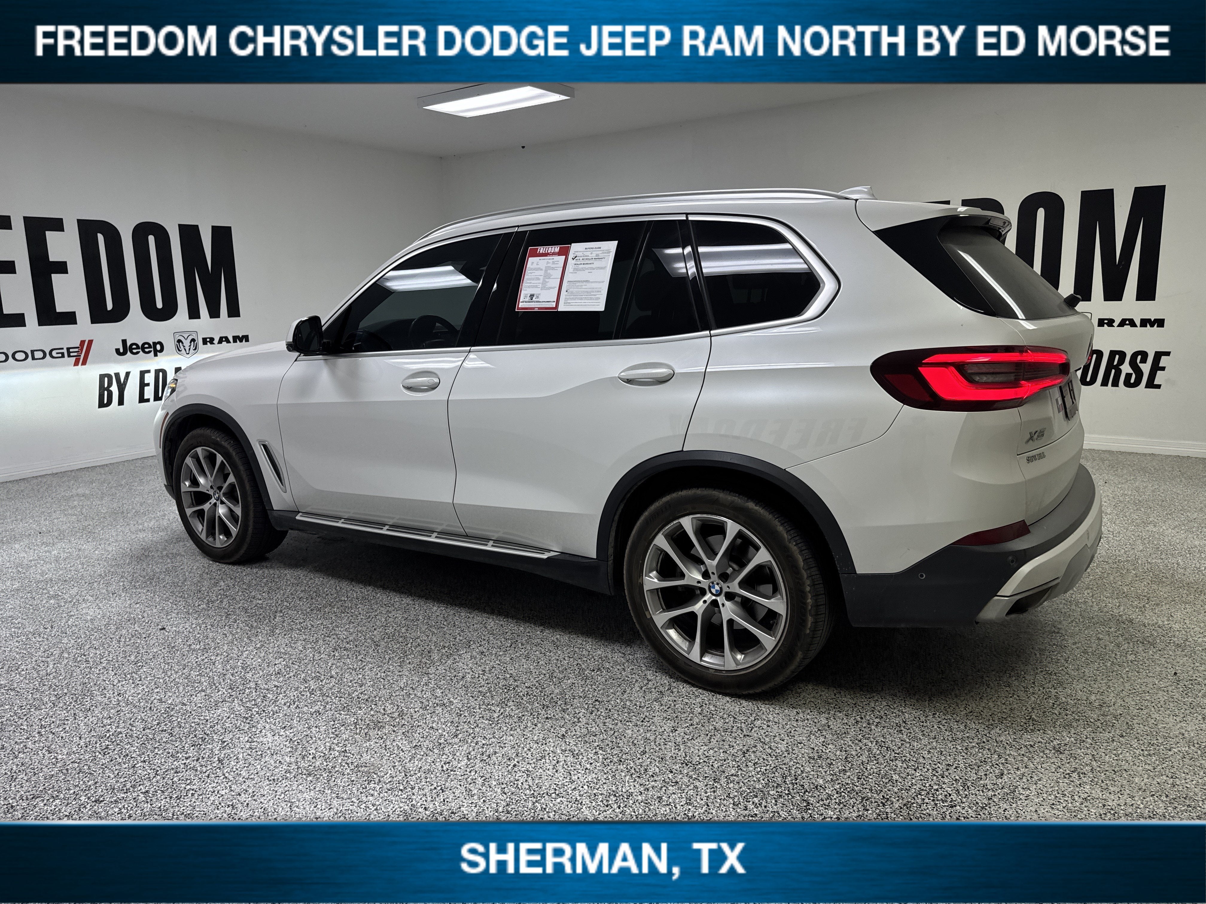 2023 BMW X5 sDrive40i