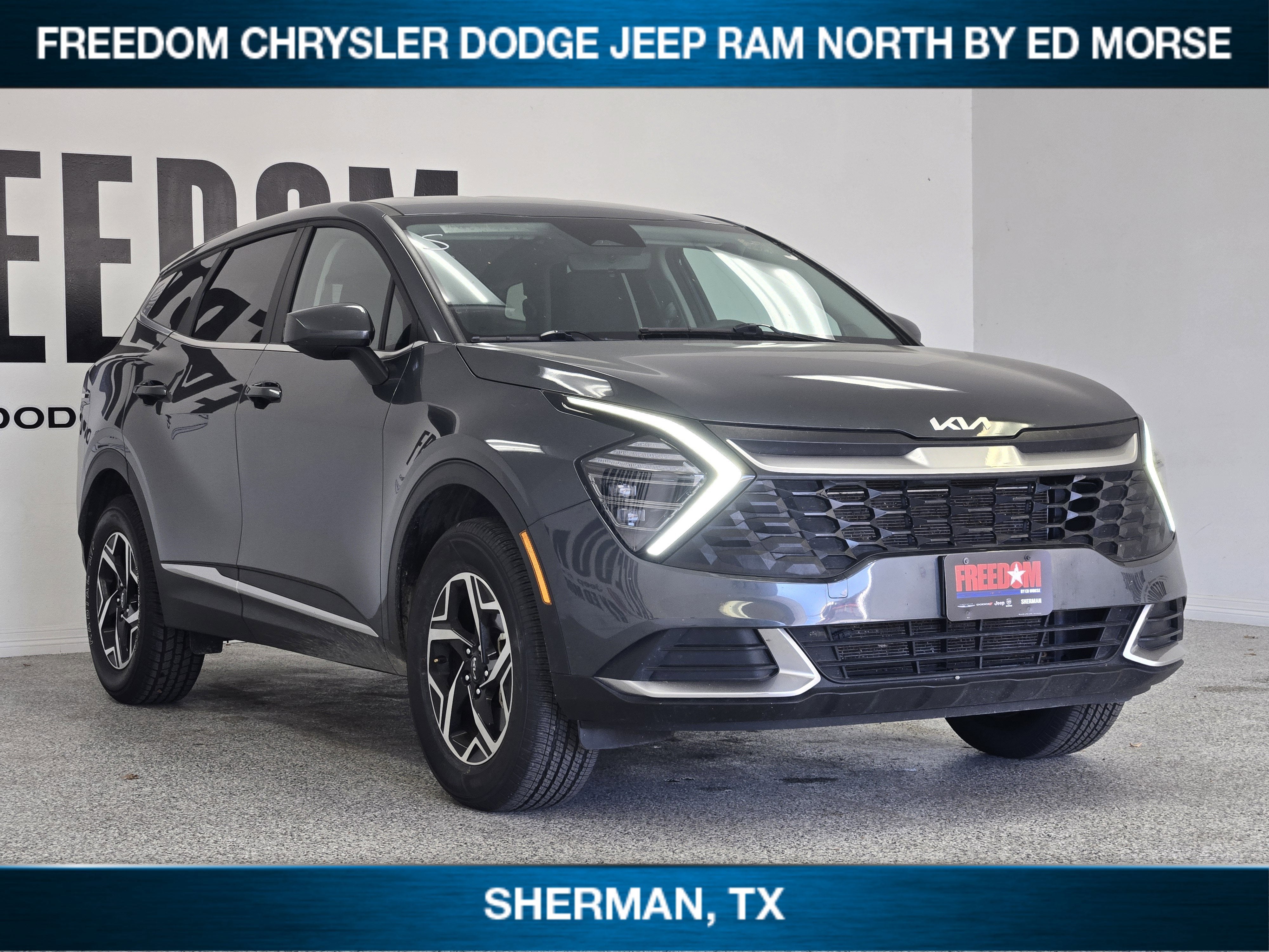 2024 Kia Sportage LX