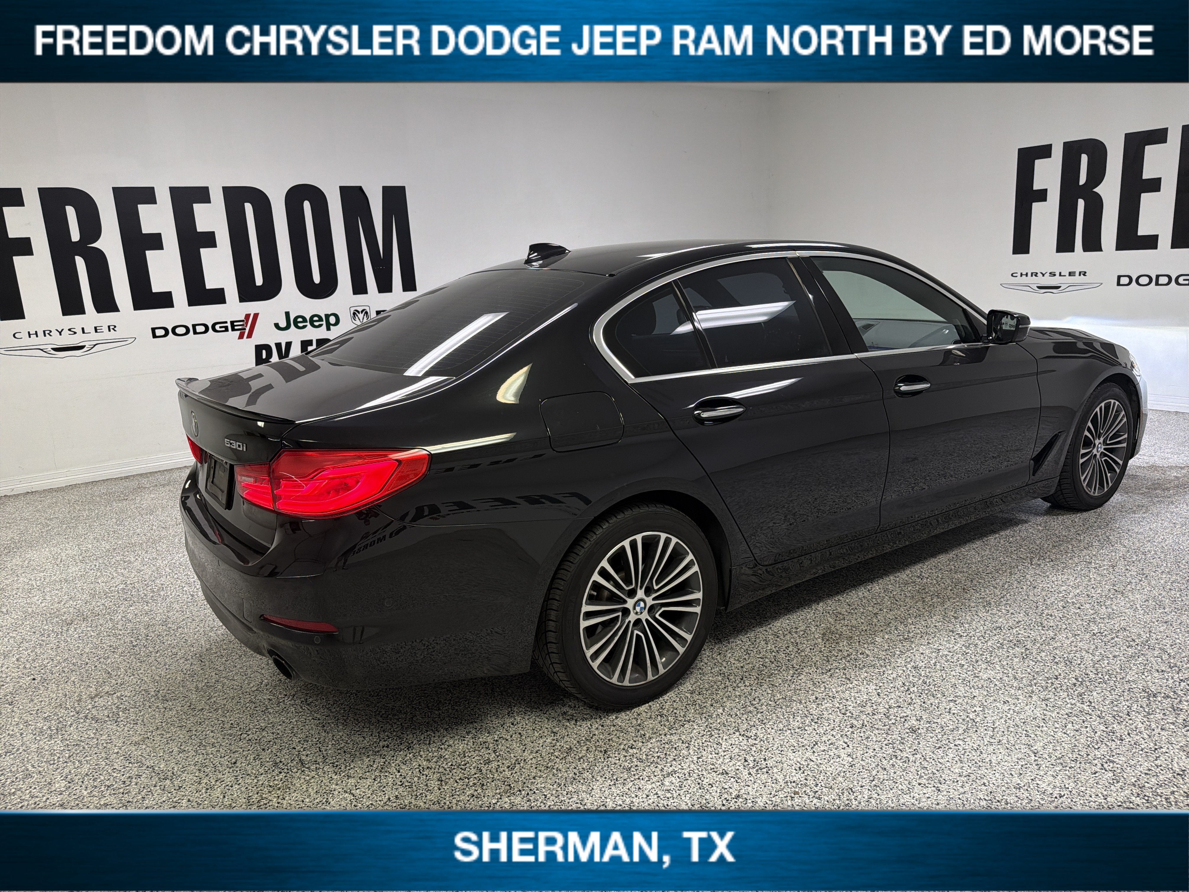 2017 BMW 5 Series 530i