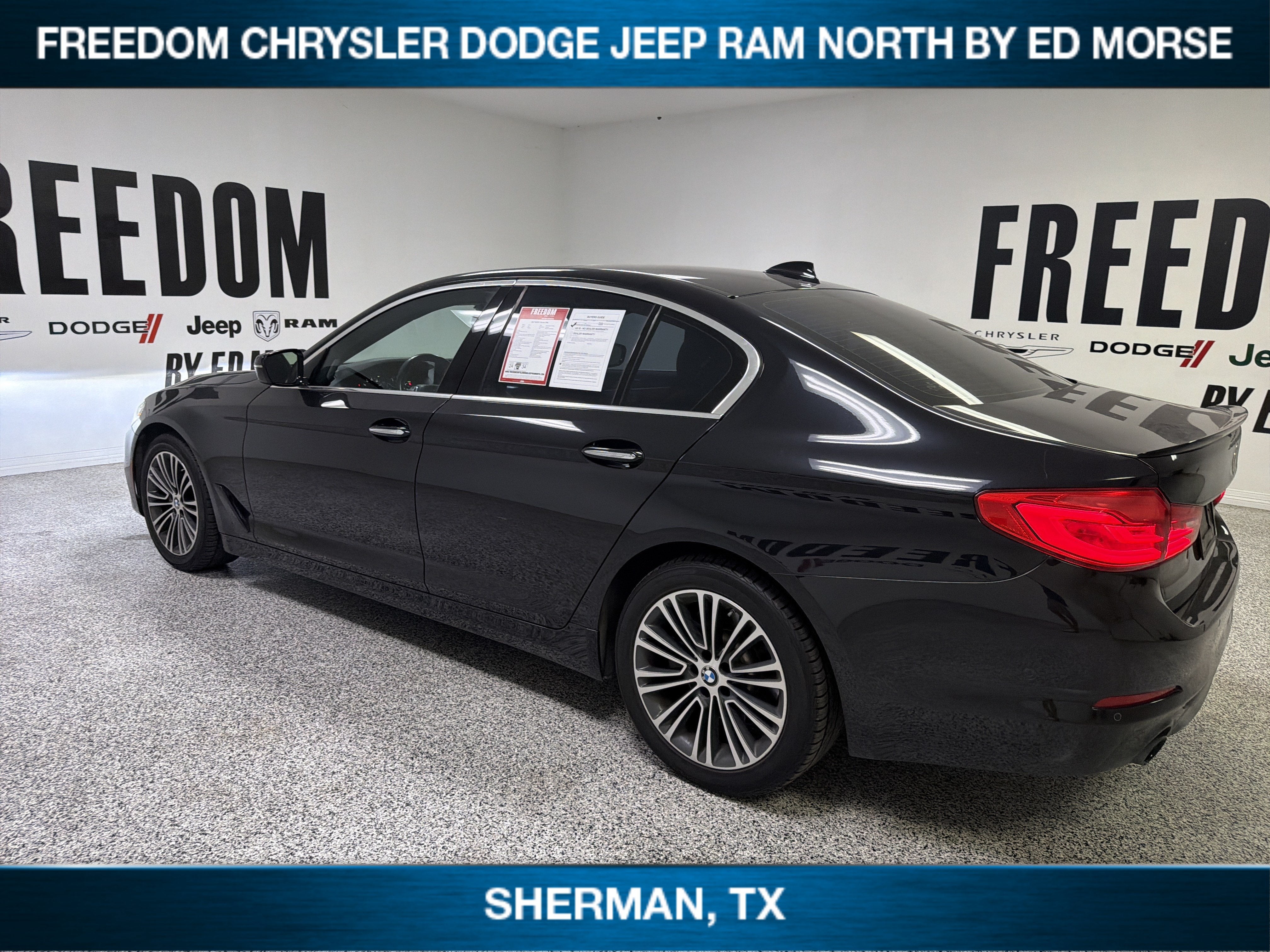 2017 BMW 5 Series 530i
